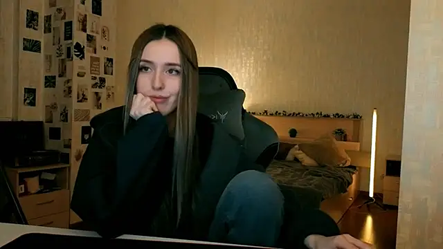 yourrdanceteacher's cam snapshot