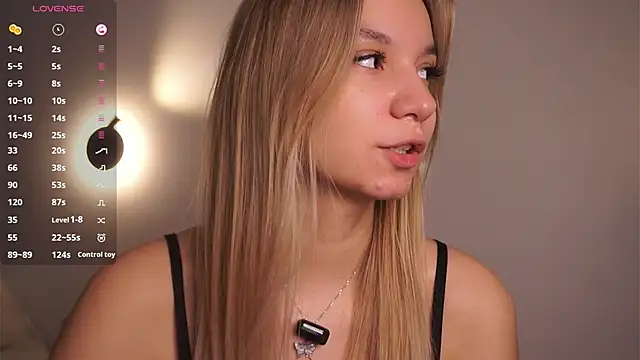 BrynnHolverson's cam snapshot