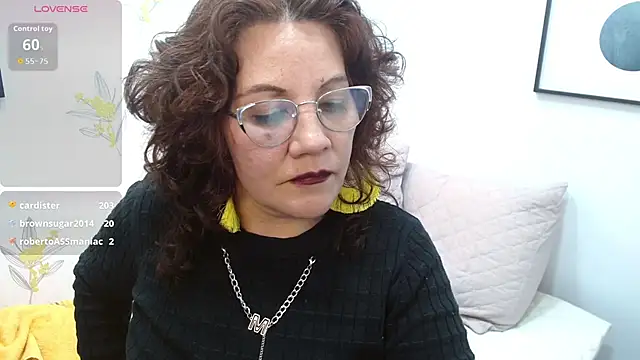 Rosalie_Durand's cam snapshot