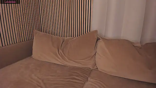 CamieBudworth's cam snapshot