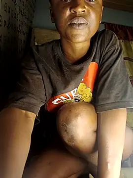 Crazybitchtheanalgoddess4's cam snapshot