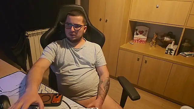 kevinnlovelly's cam snapshot