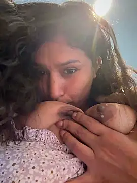 sexi_noemi's cam snapshot