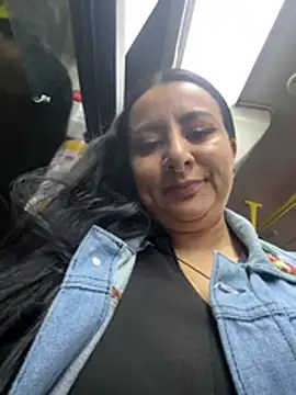 Abril_Luv's cam snapshot