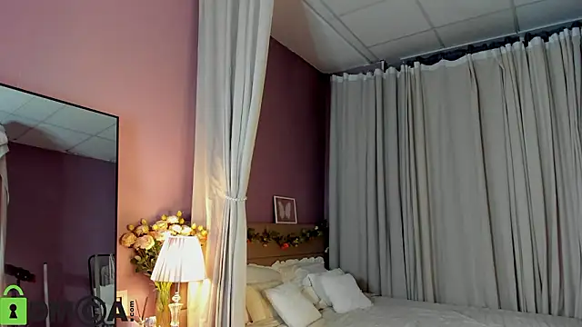 Dearly_Emily's cam snapshot