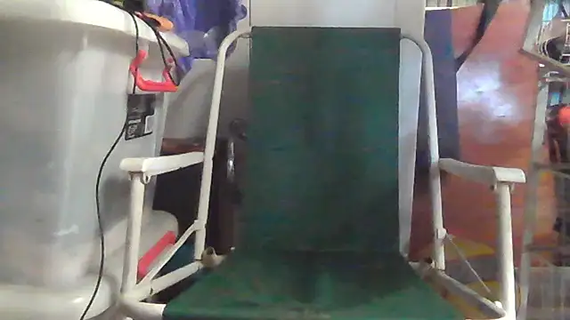 Lovyourpuss's cam snapshot