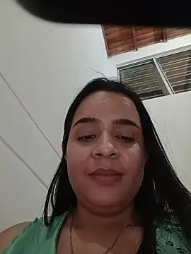 Julieth_hot-69's cam snapshot