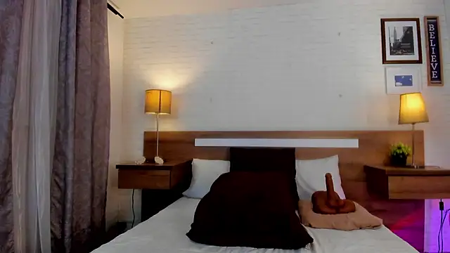 JenniferAuriston's cam snapshot