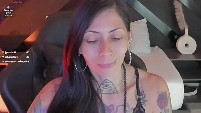 dark_gotica's cam snapshot