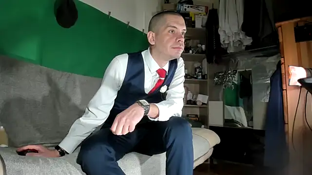 viraglaci18@xh's cam snapshot