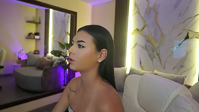 LiaWheeler's cam snapshot