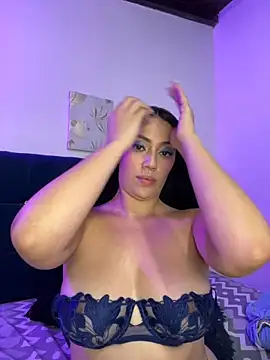 Aisha_Malek's cam snapshot