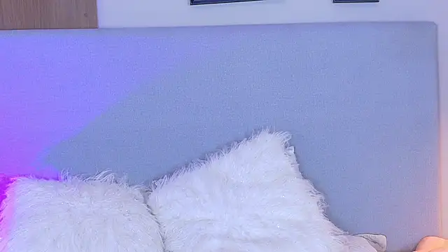 AlynAllen's cam snapshot