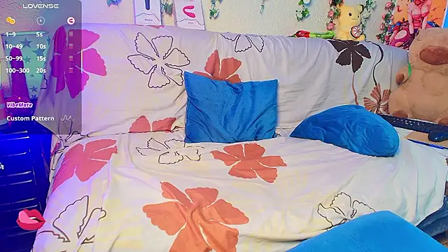 Vicky_Miller_05's cam snapshot