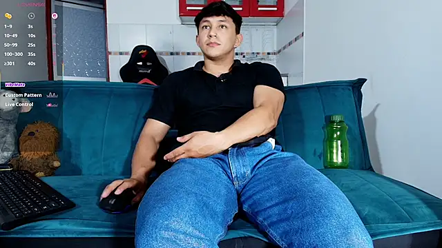 jacques_cardiet live sex cam