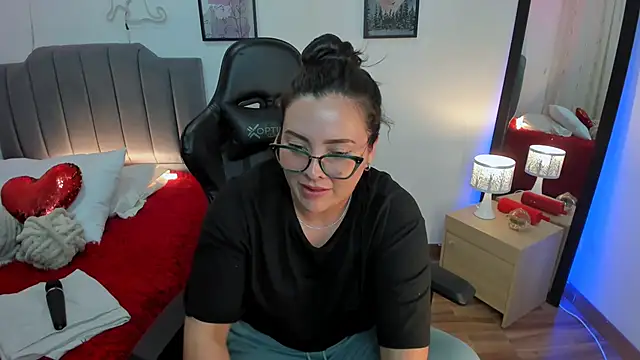 amaia_monet's cam snapshot