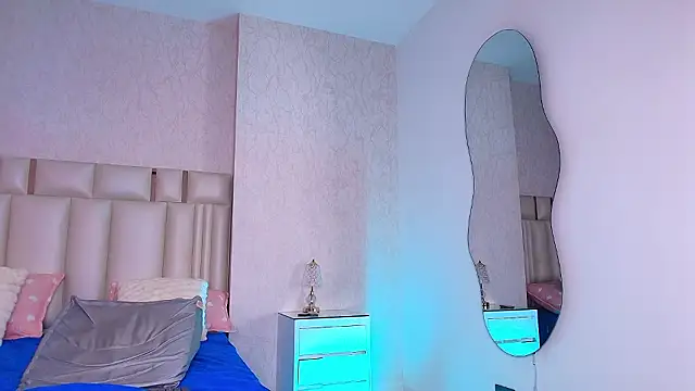 alanarose18's cam snapshot