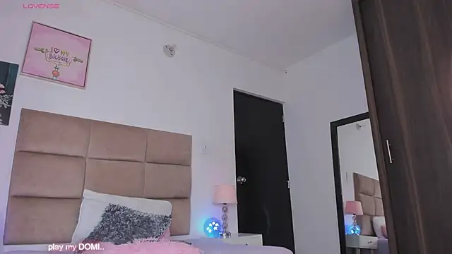 ashleycurvyy's cam snapshot