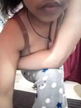 your_sidhi's cam snapshot