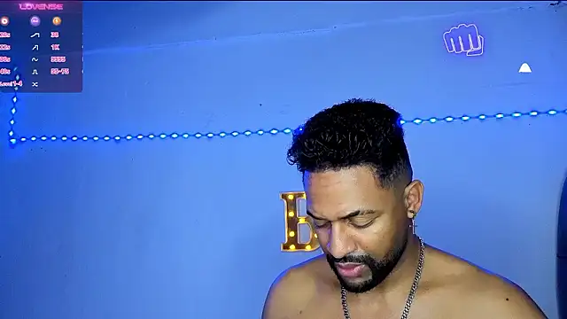 bbcblackhot34's cam snapshot