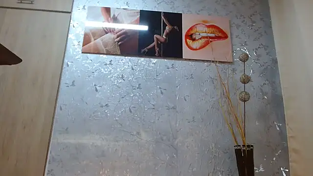 PaulinaRubio_'s cam snapshot