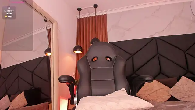 Alejandra_Vives's cam snapshot