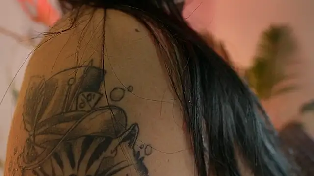 Emma_Walkerr_'s cam snapshot