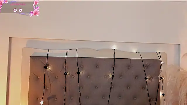 lea_walkerr's cam snapshot