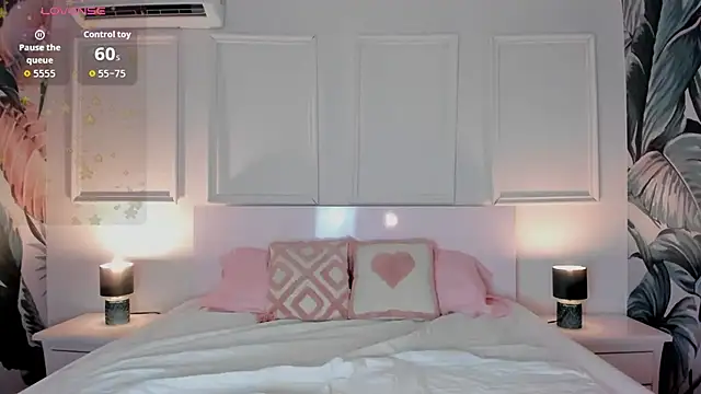 EVANGELIINE_21's cam snapshot