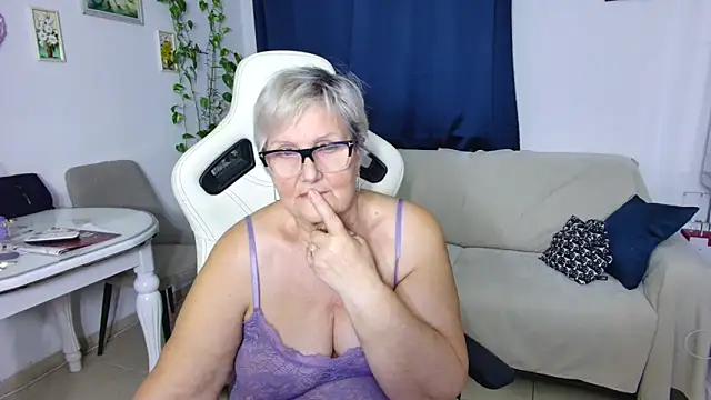 Selenna57's cam snapshot