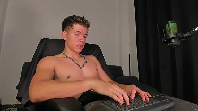 nathan_blake live sex cam