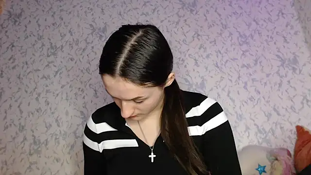 only_ubuterfly1's cam snapshot