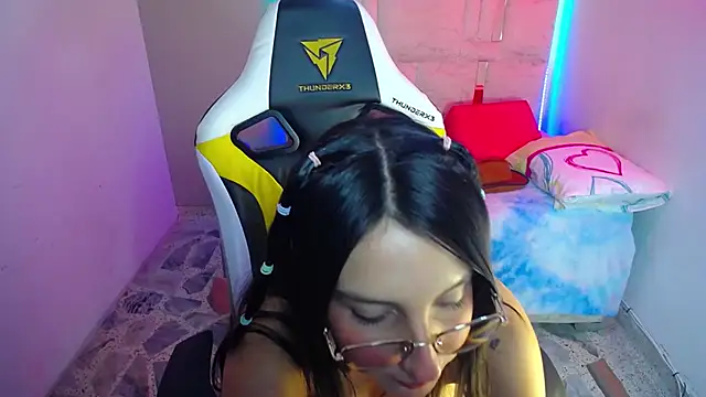 Little_bubu's cam snapshot