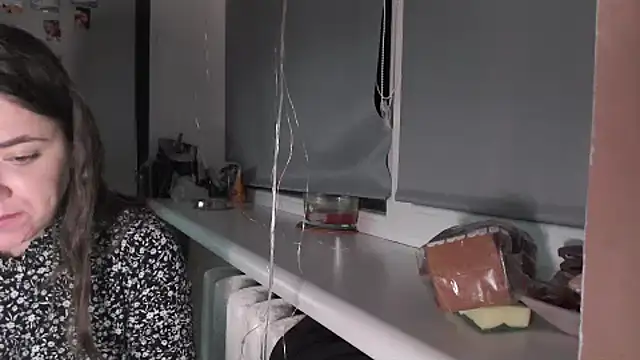 delightful_sofi's cam snapshot