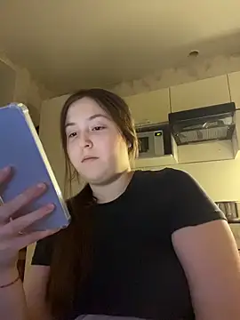 Charming_hamster_'s cam snapshot