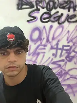 Magosupreme's cam snapshot