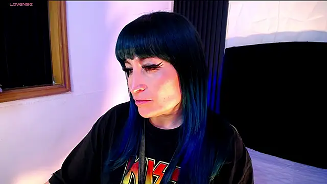 alicia_moom's cam snapshot