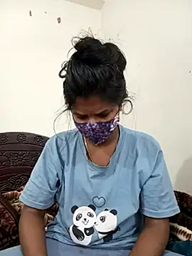 Kakoli- live sex cam