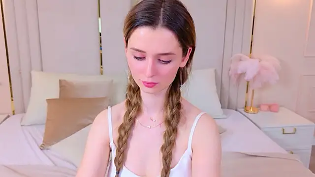 MarybethSnow's cam snapshot