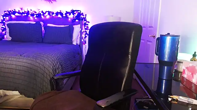 AlyssiaAmoreXO's cam snapshot