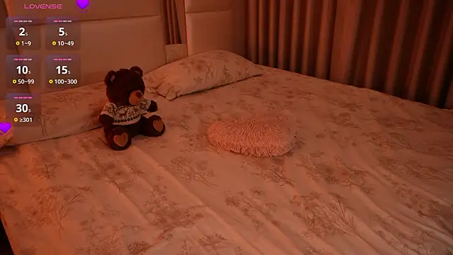 Lilly_Colins's cam snapshot