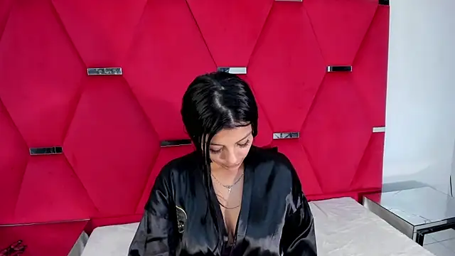 Salmaportman69's cam snapshot