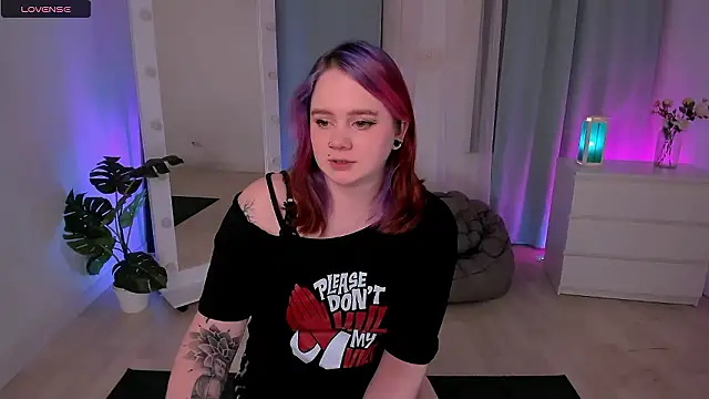 lunaalli's cam snapshot