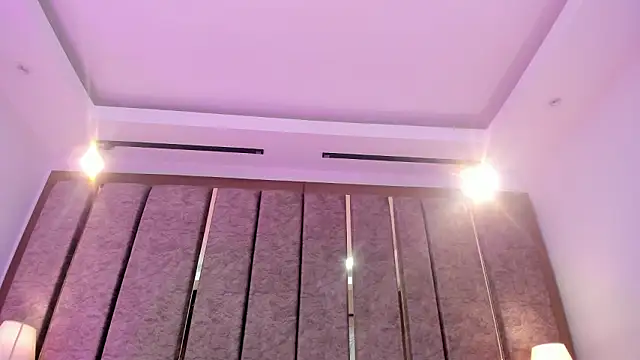 BarbieMonet's cam snapshot