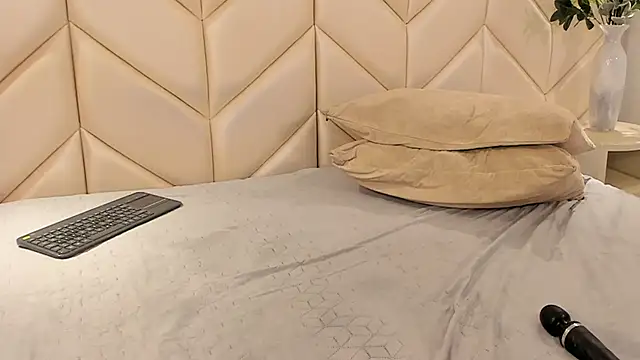 CataRicci's cam snapshot