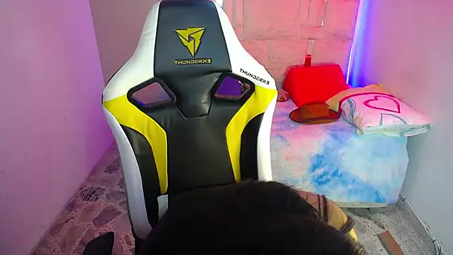 Little_bubu live sex cam