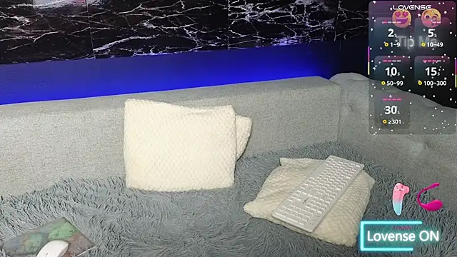 _YourSubmissive_'s cam snapshot