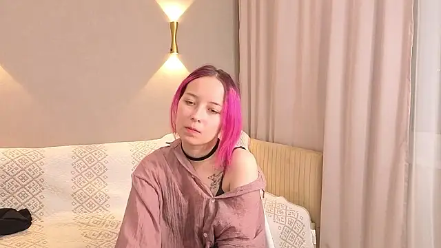 InaAlejandro's cam snapshot