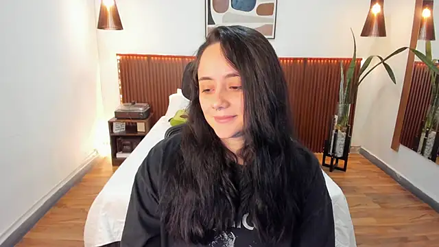 KatherineBond's cam snapshot