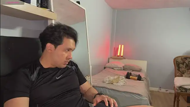 RagnarLothbrokXX's cam snapshot